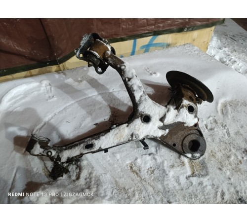 Рычаг задний левый