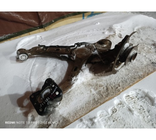 Рычаг задний левый