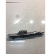 Кронштейн ремня безопасности (правый)