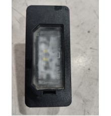 Плафон подсветки номера левый