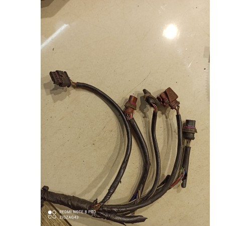 Электропроводка подкапотная(с блоком предохранителей)