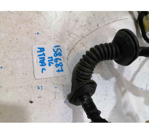 Электропроводка двери передняя левая