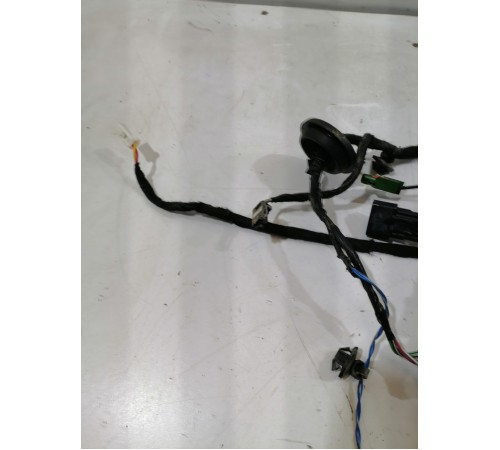 Электропроводка двери передняя левая