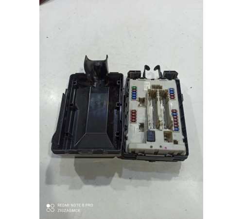 Блок предохранителей