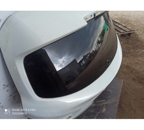 Дверь багажника крышка 