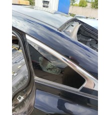 Глухое стекло (форточка) задняя левая