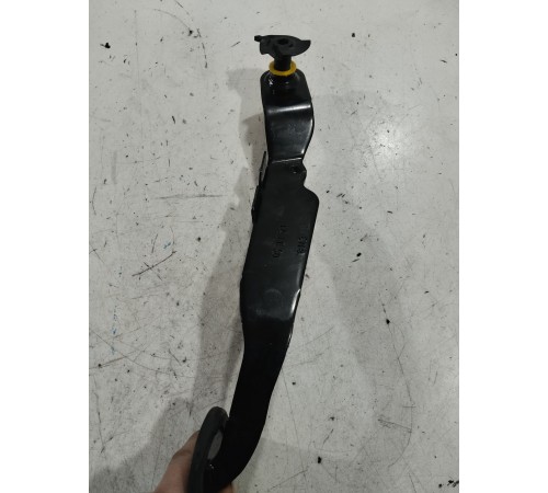 Педаль тормоза