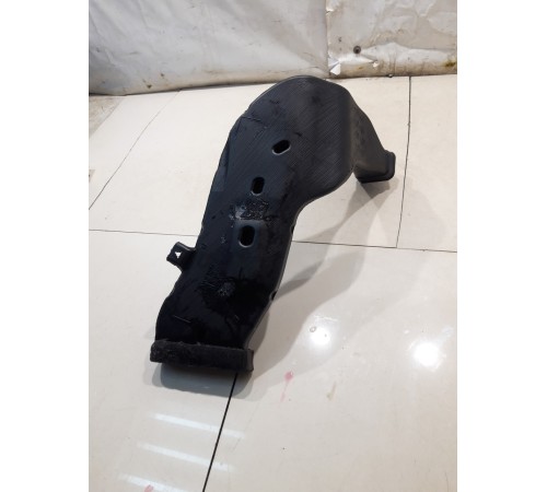 Воздуховод (правый)