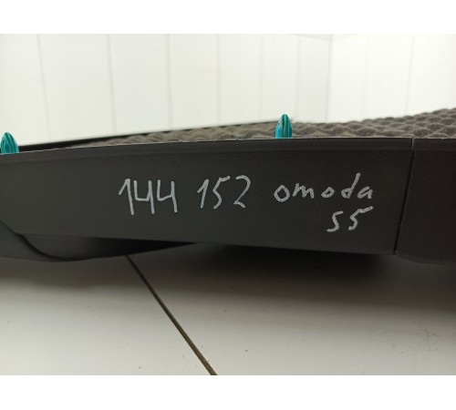 Обшивка двери задняя правая