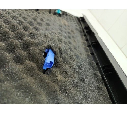 Обшивка двери задняя правая