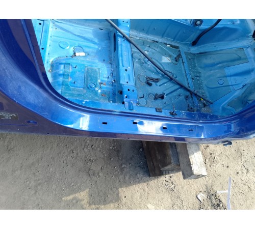 Порог со стойкой правый