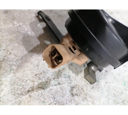 Звуковой сигнал клаксон