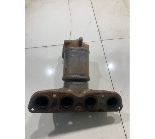 Катализатор(передний) с выпускным коллектором