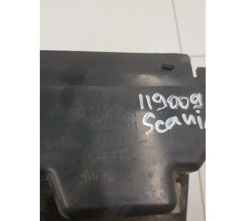 Корпус фары передний правый