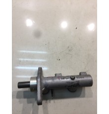 Главный тормозной цилиндр