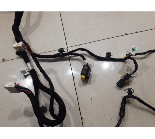 Электропроводка двери (передняя, правая)