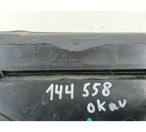 Накладка (уголок) двери правый