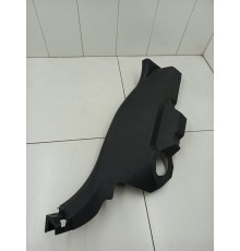 Обшивка задней стойки правая нижняя