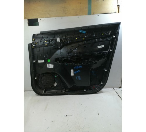 Обшивка двери передняя левая