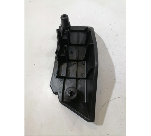 Накладка пола под левую ногу водителя