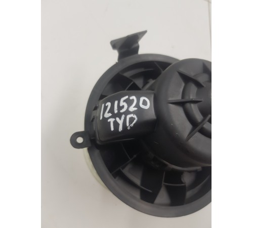 Моторчик отопителя печки