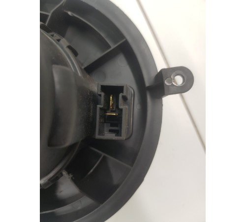 Моторчик отопителя печки