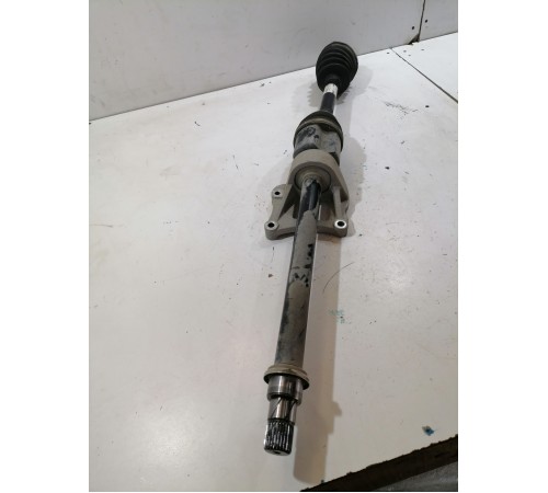 Привод, полуось передний правый