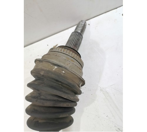 Привод, полуось передний правый