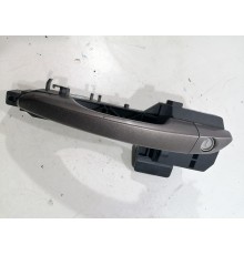 Ручка двери передняя левая