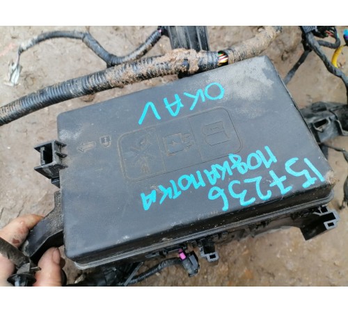 Электропроводка подкапотная с монтажным блоком