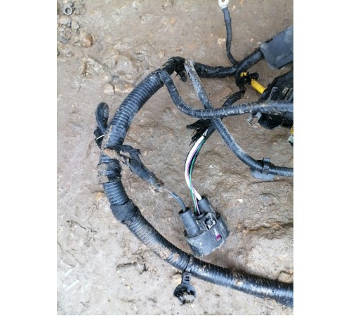 Электропроводка подкапотная с монтажным блоком