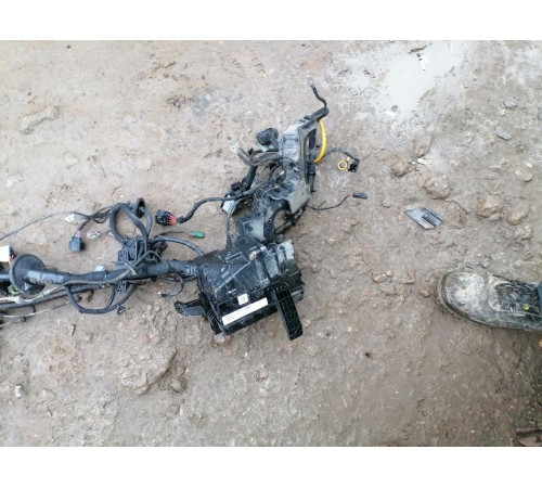 Электропроводка подкапотная с монтажным блоком