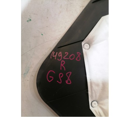 Обшивка стойки передняя правая