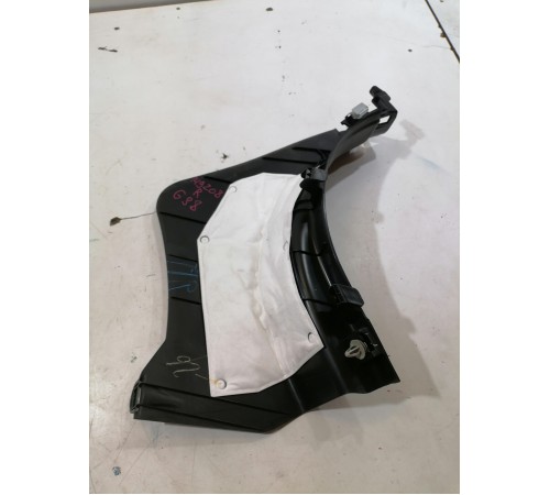 Обшивка стойки передняя правая