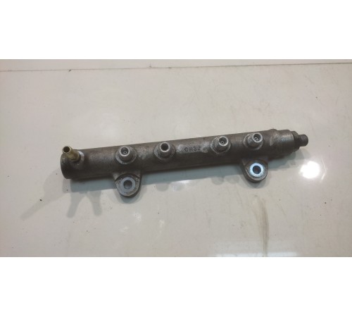 Рейка топливная (рампа)