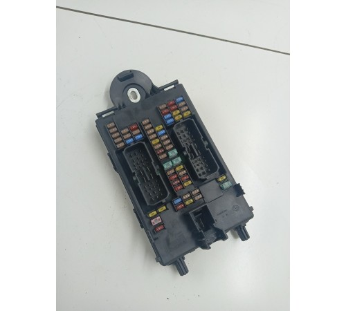 Блок предохранителей