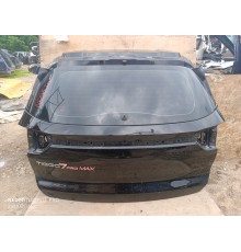 Крышка багажника сс стеклом