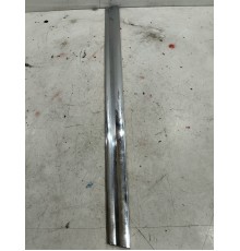 Молдинг кузова (задний правый)