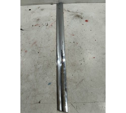 Молдинг кузова (задний правый)