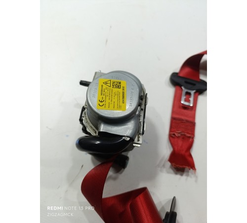 Ремень безопасности задний левый