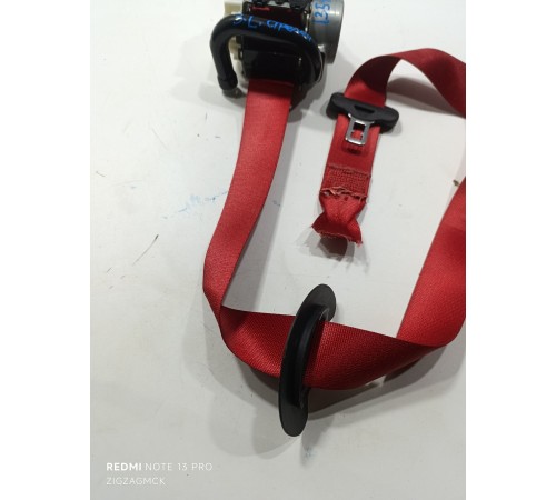 Ремень безопасности задний левый