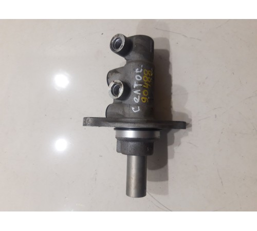 Главный тормозной цилиндр