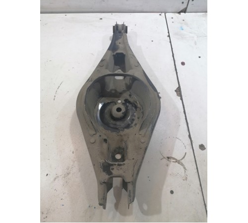 Рычаг подвески задний левый