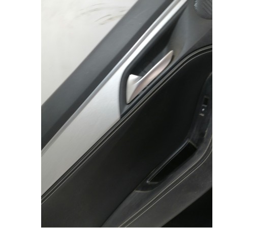 Обшивка двери задняя левая