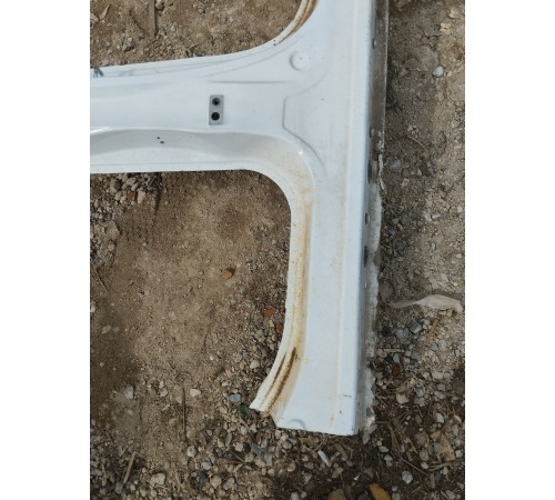 Порог со стойкой правый