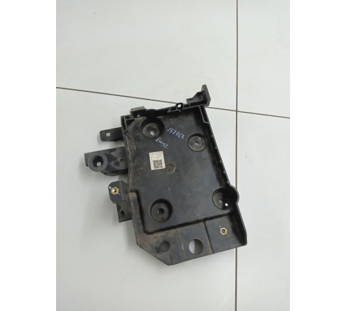 Площадка под аккумулятор (АКБ)