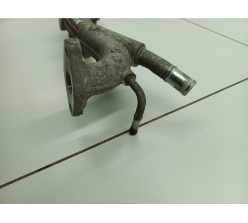 Патрубок системы охлаждения (металлический)