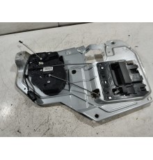 Замок двери задний левый