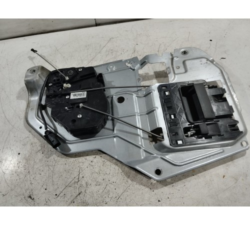 Замок двери задний левый