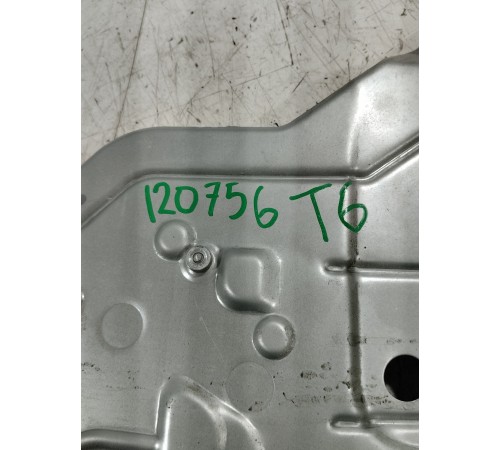 Замок двери задний левый